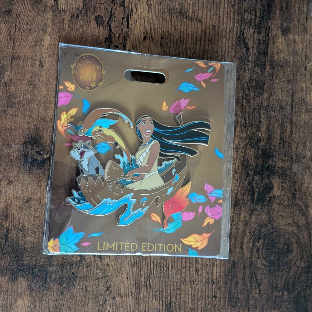Disney Pocahontas Limited Edition Card Game - Brown and Blue